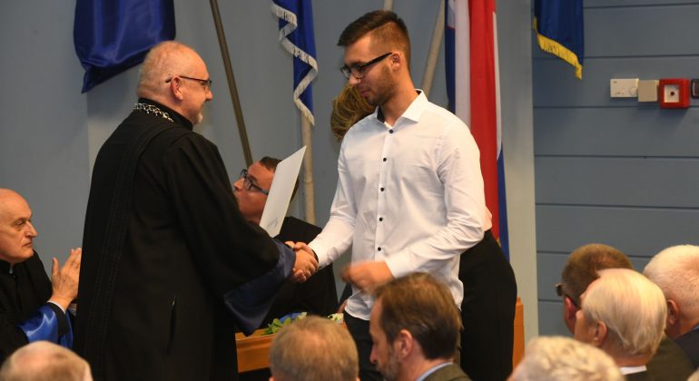 Svečana proslava 99. obljetnice Veterinarskoga fakulteta Svečana proslava 99. obljetnice Veterinarskoga fakulteta
