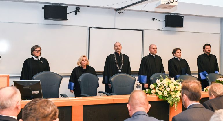 Svečano obilježena 103. obljetnica Veterinarskog fakulteta Svečano obilježena 103. obljetnica Veterinarskog fakulteta